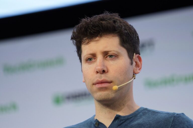 Sam Altman OpenAI DSC02874