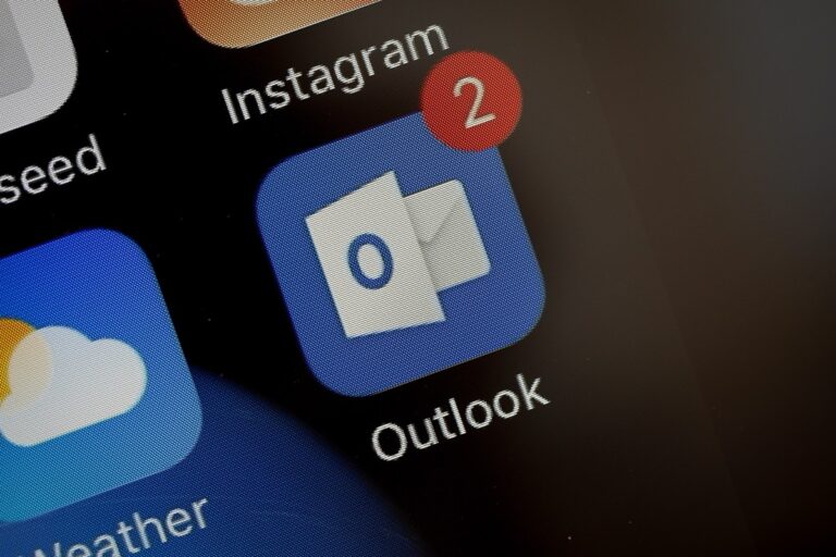 microsoft outlook app