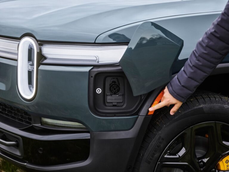 Rivian next gen r1 charging port