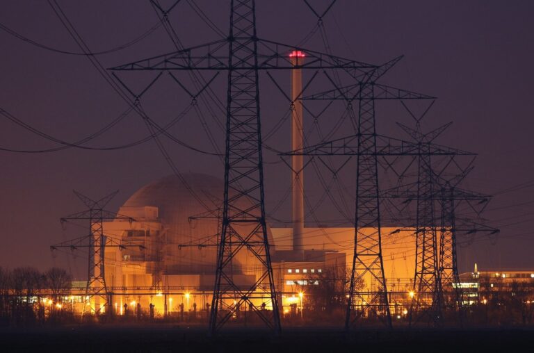 Seven Nuclear Power Plants Go Offline